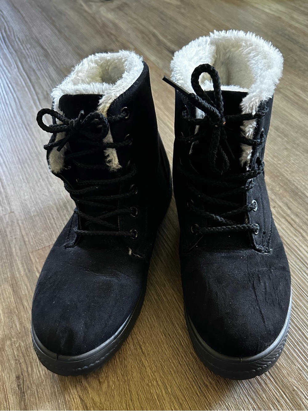 Black Faux-Shearling Lace-Up Women’s Ankle Boots